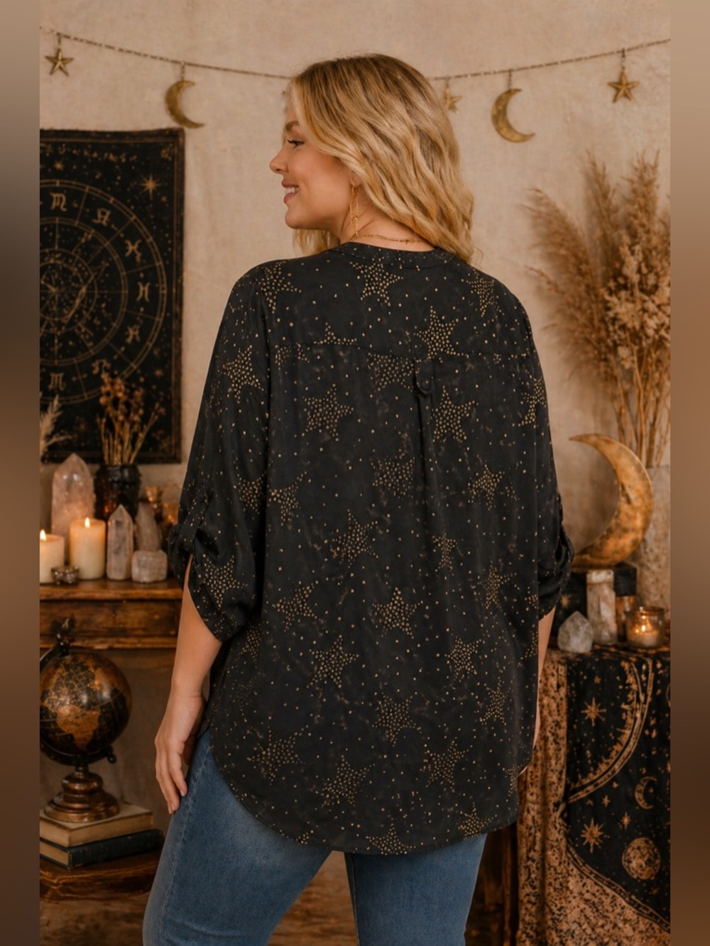 Torrid Harper Georgette Star Print Blouse ✨ - Picture 2 of 8